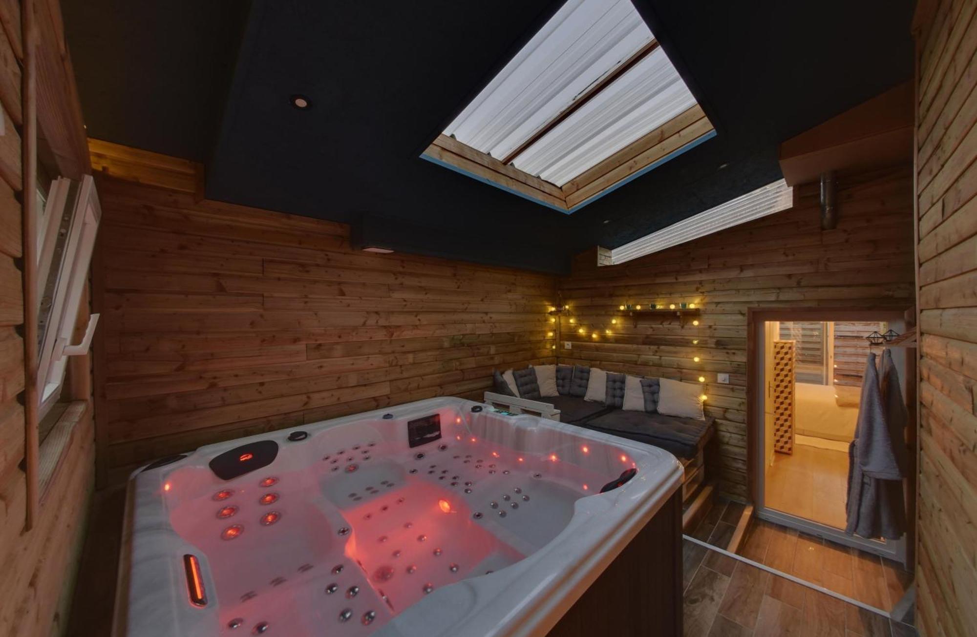 Entre Terre & Mer Spa Sainte-Croix-Grand-Tonne Exterior foto